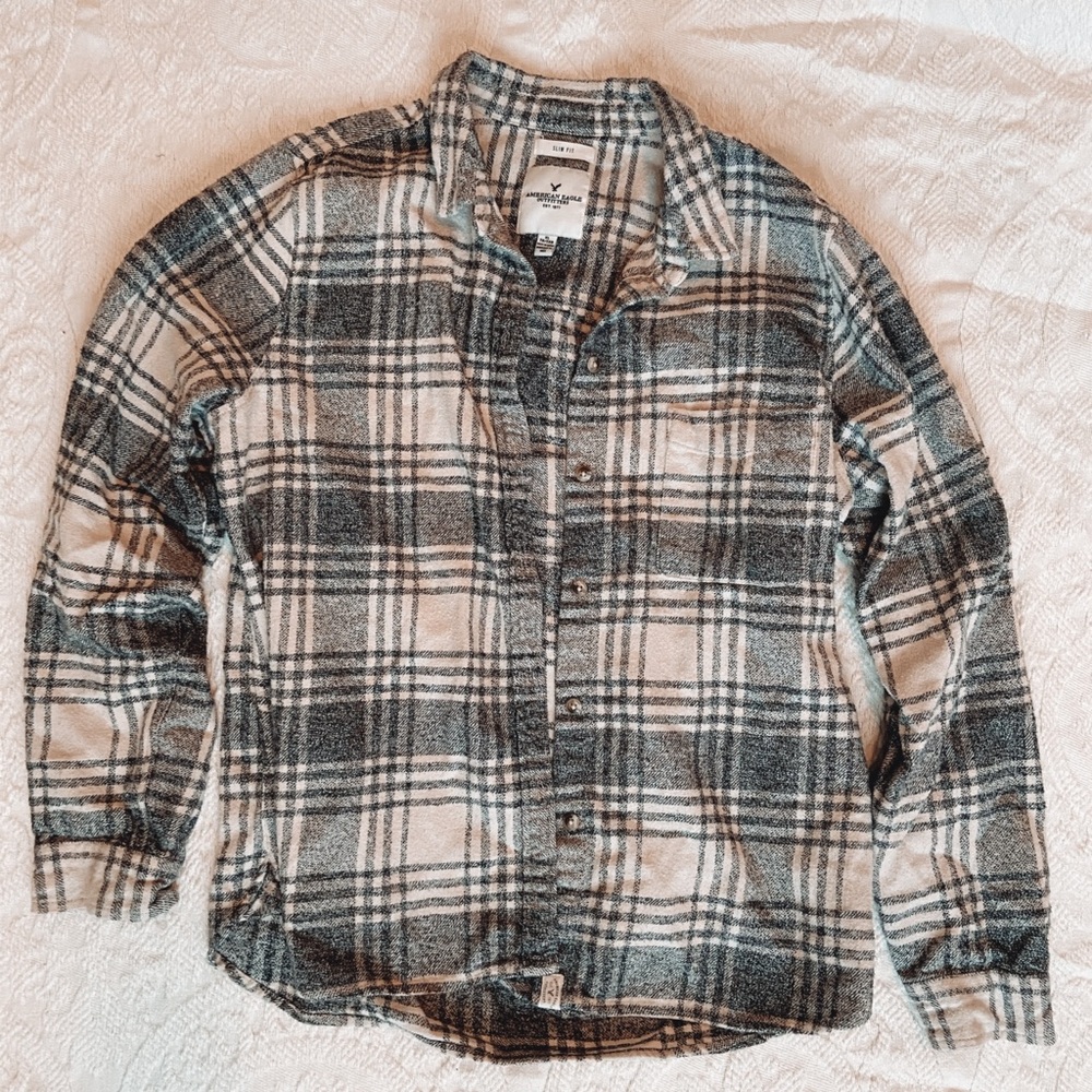 American Eagle Grey and White Plaid Flannel